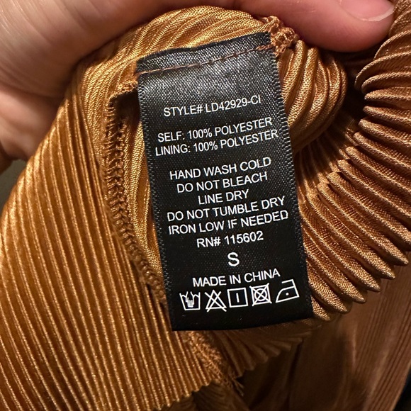 🧡 Bronzy Orange High Neck Maxi Dress - Picture 13 of 15